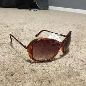 Brand New Oleg Cassini Sunglasses